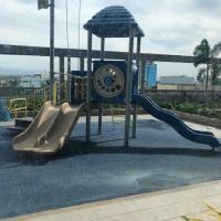 Cubao Manhattanheights Unit 11A Tower B, 2Br Manila Kültér fotó