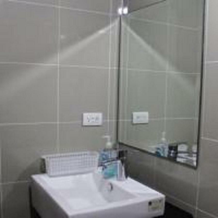 Cubao Manhattanheights Unit 11A Tower B, 2Br Manila Kültér fotó