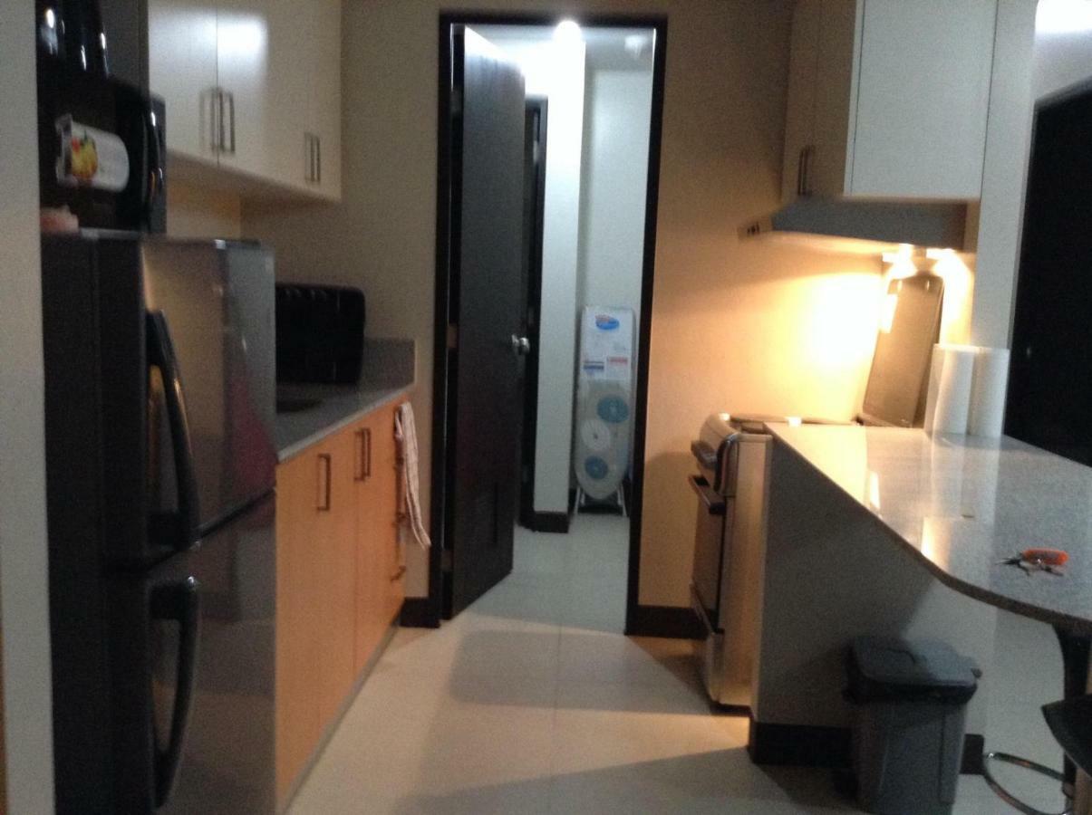 Cubao Manhattanheights Unit 11A Tower B, 2Br Manila Kültér fotó