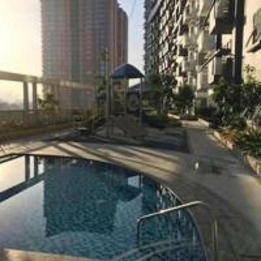 Cubao Manhattanheights Unit 11A Tower B, 2Br Manila Kültér fotó