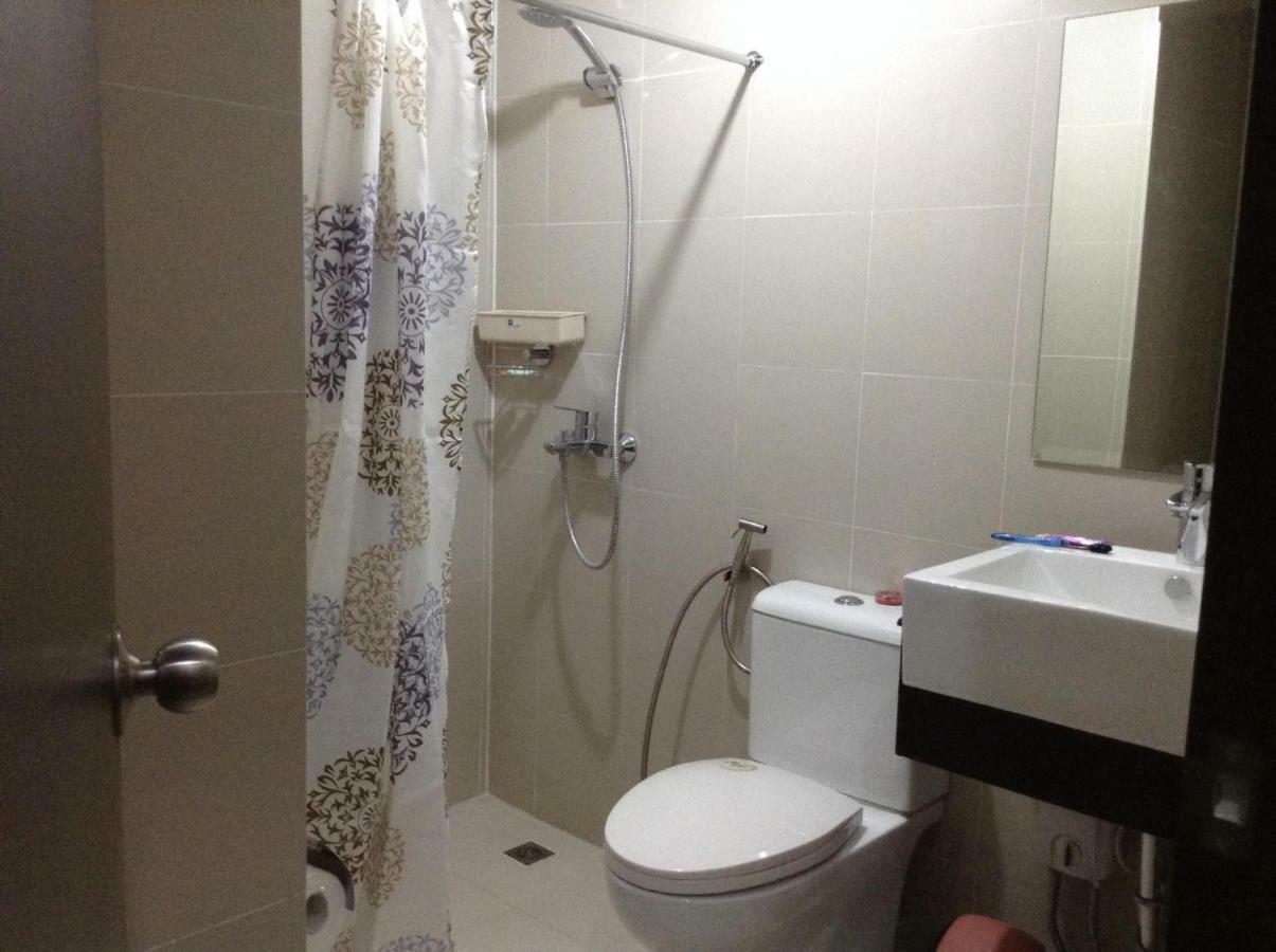 Cubao Manhattanheights Unit 11A Tower B, 2Br Manila Kültér fotó