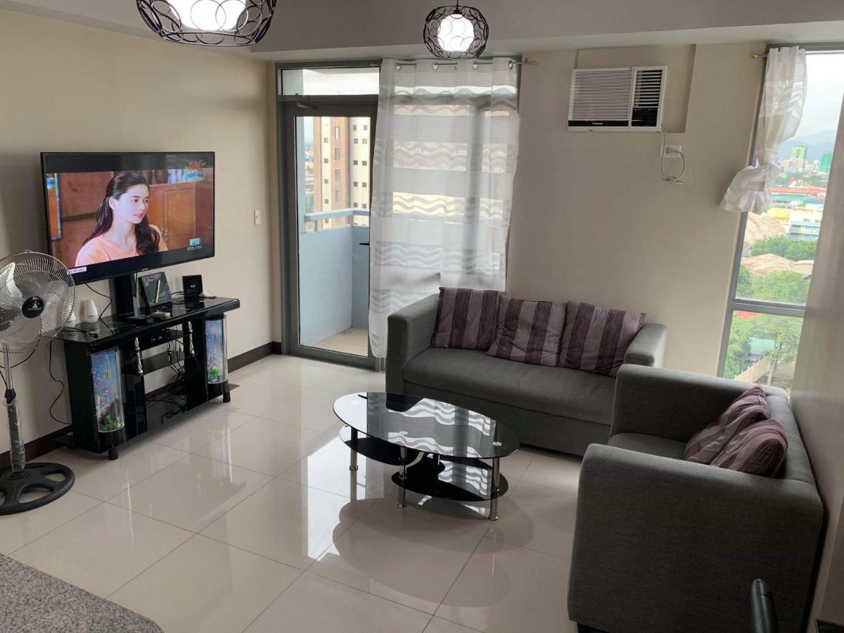 Cubao Manhattanheights Unit 11A Tower B, 2Br Manila Kültér fotó